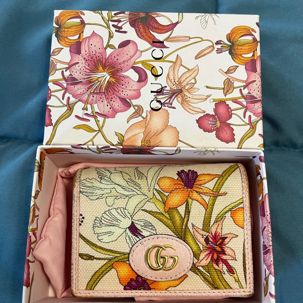 Gucci Rare Floral Wallet